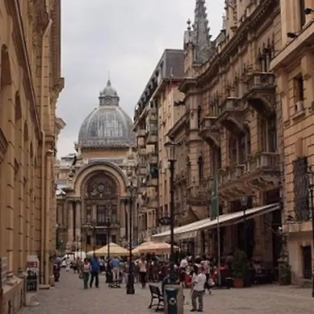 Kiwi Apart-hotel 1br Wi-fi Free - Close To Old Town - Cozy Location - Shorter Or Longer - R&m Boutique * Bucharest