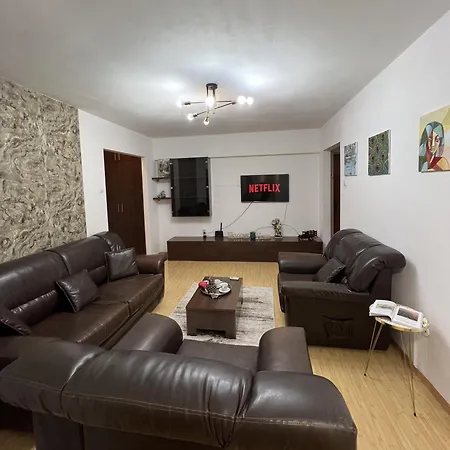 Kiwi Apart-hotel 1br Wi-fi Free - Close To Old Town - Cozy Location - Shorter Or Longer - R&m Boutique Apartment *